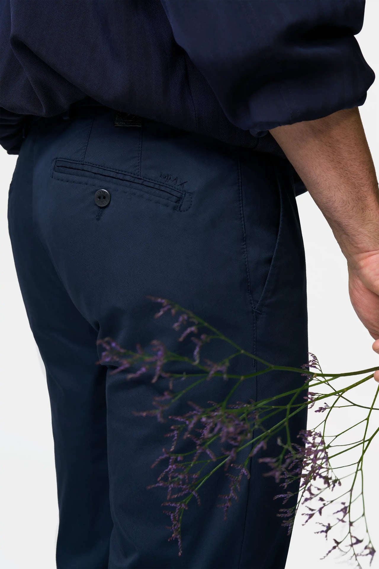 Lupus 1-7437 HIGH PERFORMANCE CHINO